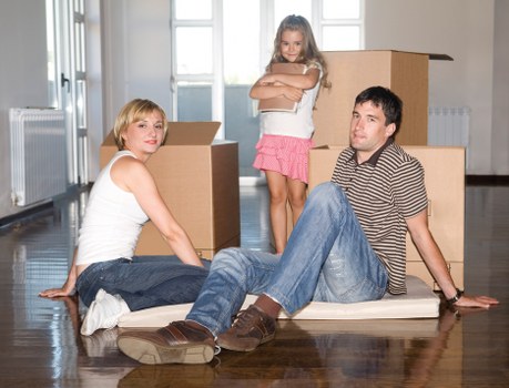 Efficient packing services ensuring safe belongings